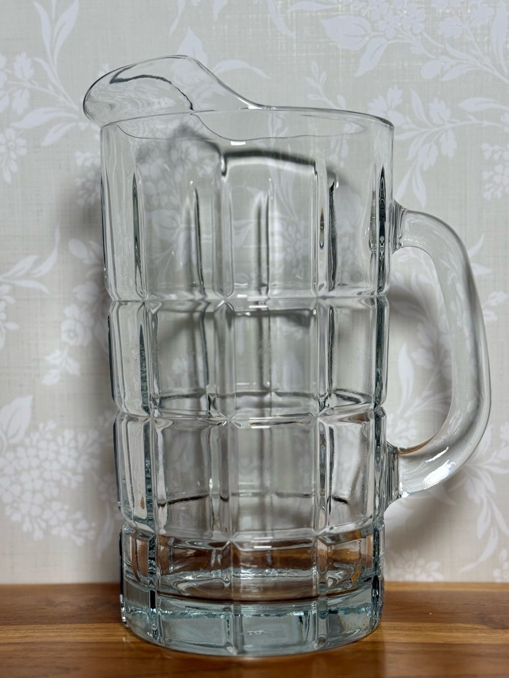 Vintage Anchor Hocking Tartan Clear Glass Beverage Pitcher 50 oz